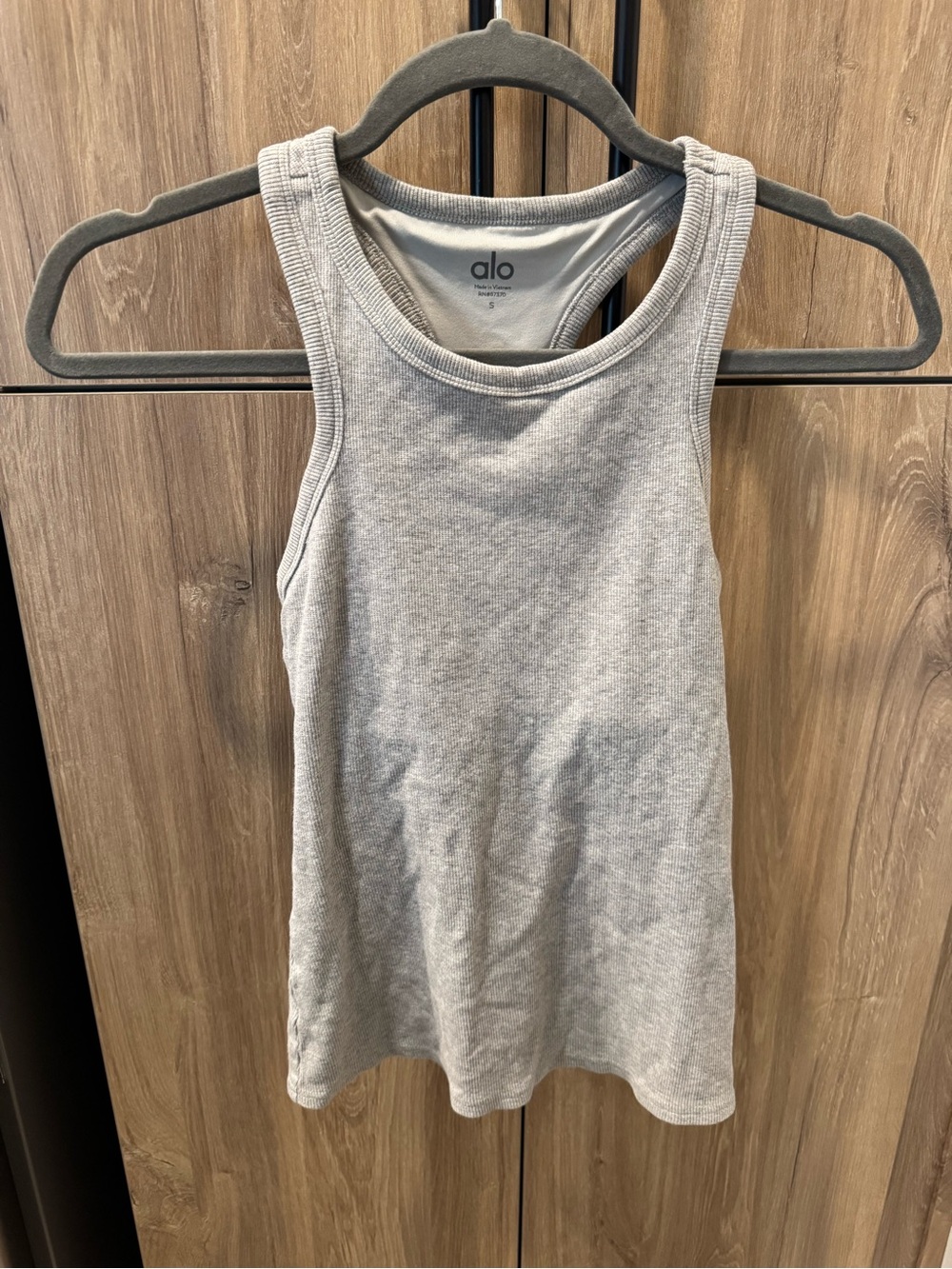 ALO Yoga Light Gray Ribbed Tank